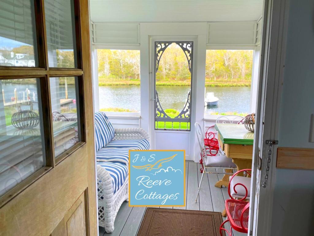 Premier Waterfront Cottage 2 Riverhead Bagian luar foto